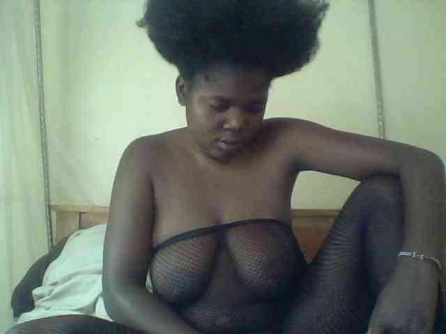 Cute-Divah webcam