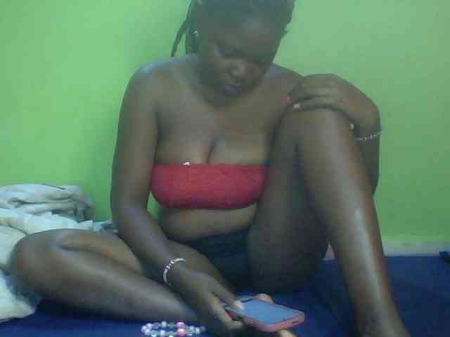 Cute-Divah webcam