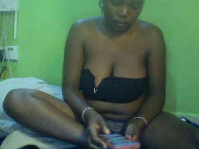 Cute-Divah webcam