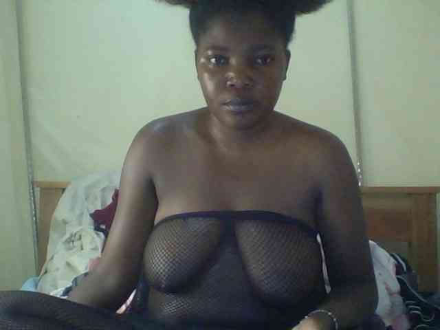 Cute-Divah webcam