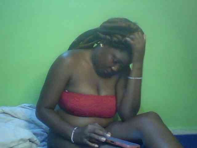 Cute-Divah webcam