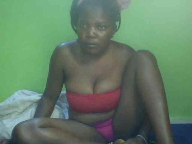 Cute-Divah webcam