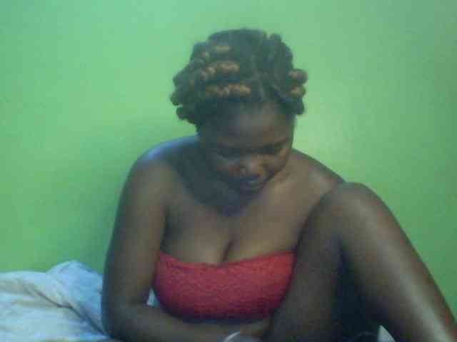 Cute-Divah webcam