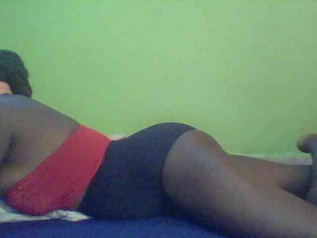 Cute-Divah webcam
