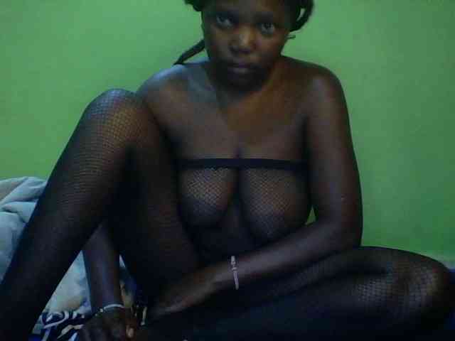 Cute-Divah webcam