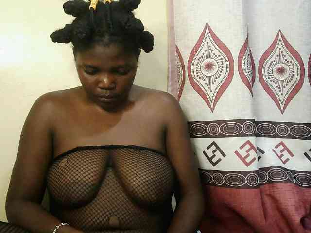 Cute-Divah webcam