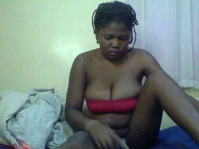 Cute-Divah webcam