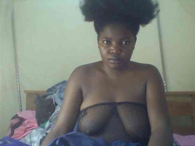 Cute-Divah webcam