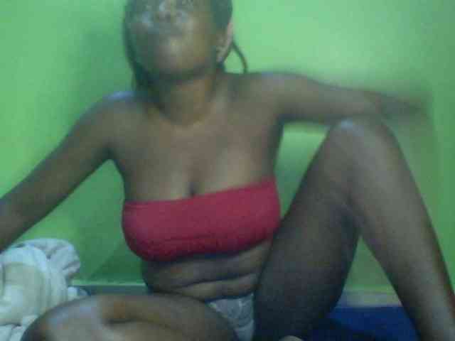 Cute-Divah webcam