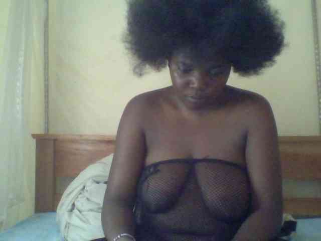 Cute-Divah webcam