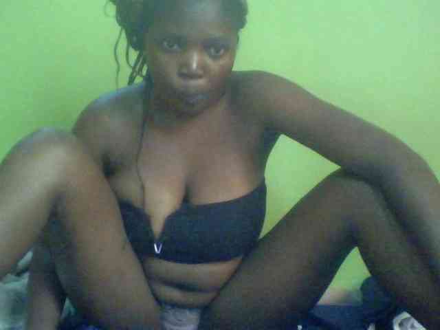 Cute-Divah webcam