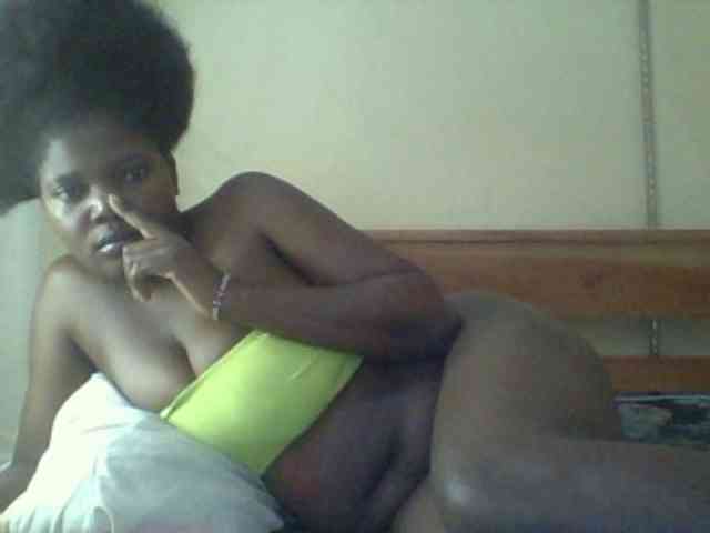 Cute-Divah webcam