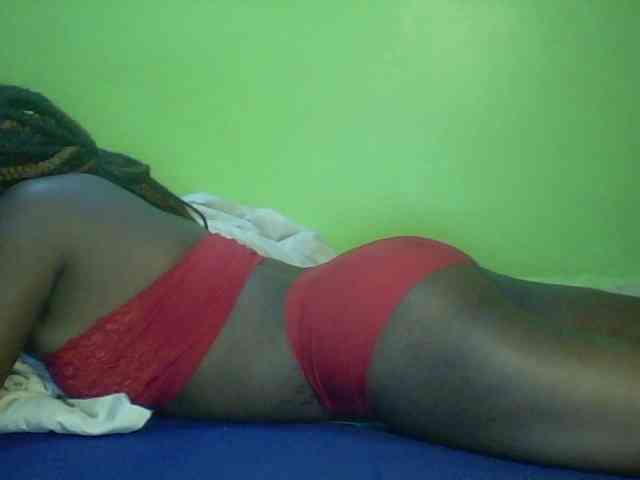 Cute-Divah webcam