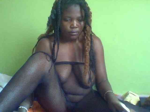 Cute-Divah webcam
