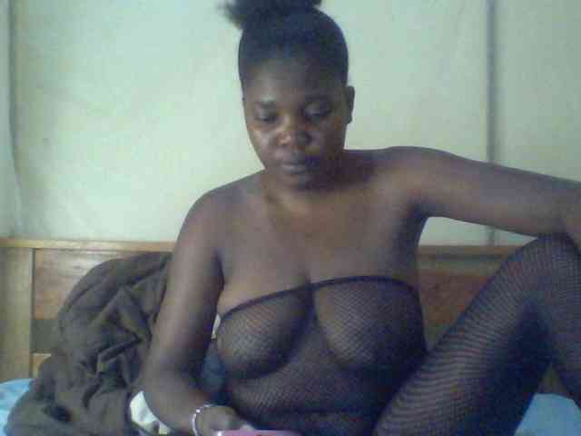 Cute-Divah webcam