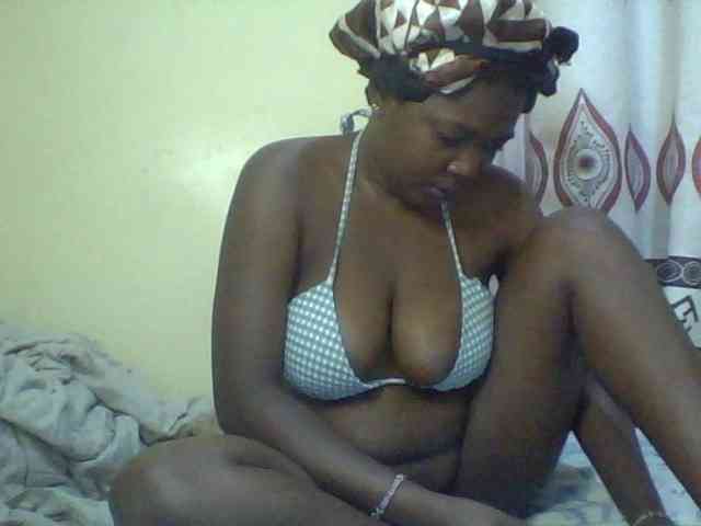Cute-Divah webcam