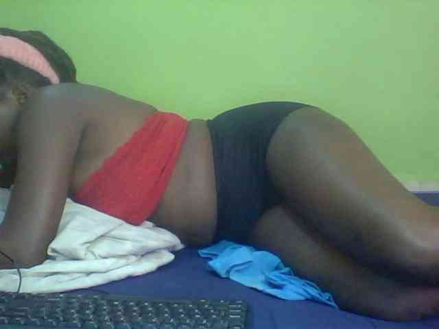 Cute-Divah webcam