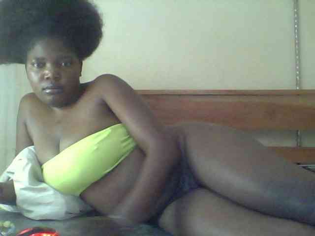 Cute-Divah webcam