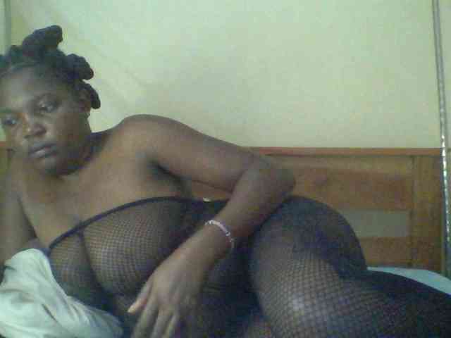 Cute-Divah webcam