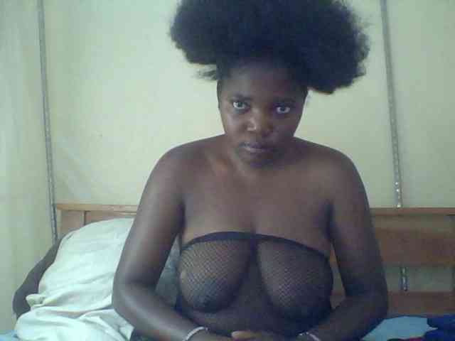Cute-Divah webcam