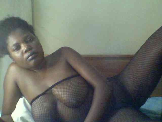 Cute-Divah webcam