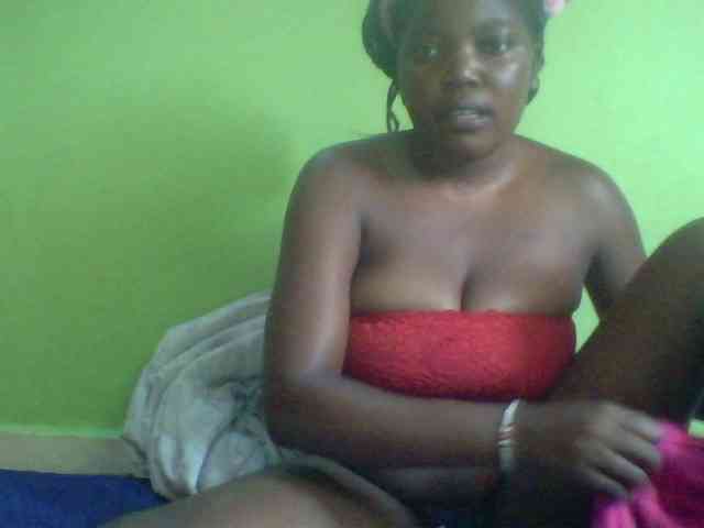 Cute-Divah webcam