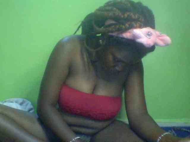 Cute-Divah webcam