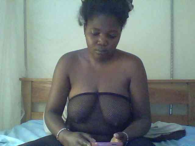 Cute-Divah webcam