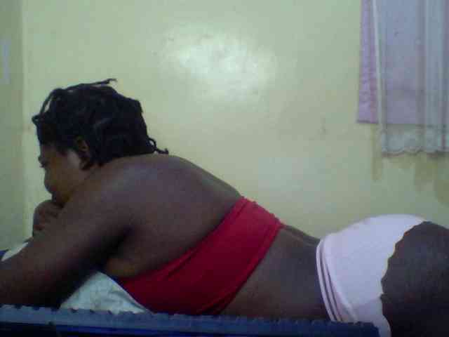 Cute-Divah webcam