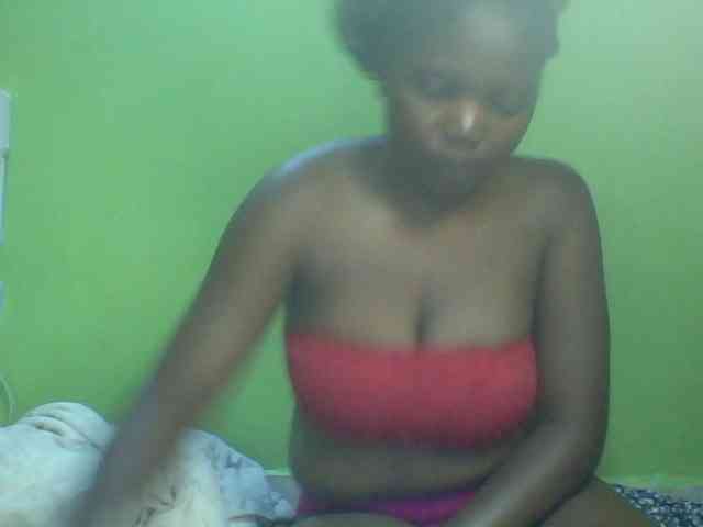 Cute-Divah webcam