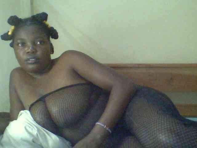 Cute-Divah webcam