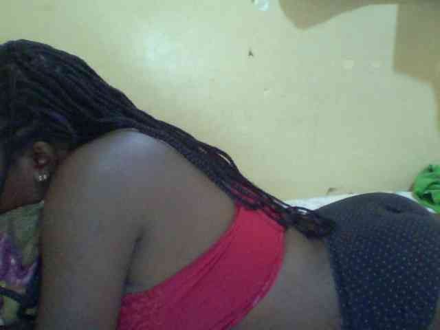 Cute-Divah webcam