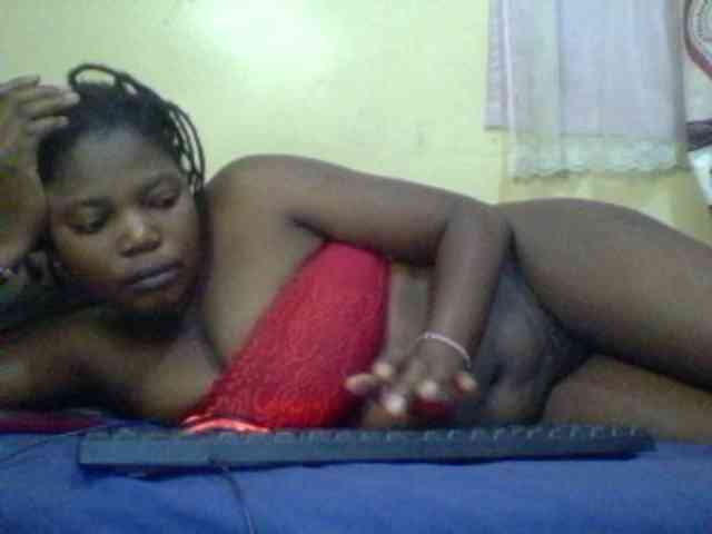 Cute-Divah webcam