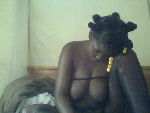 Cute-Divah webcam