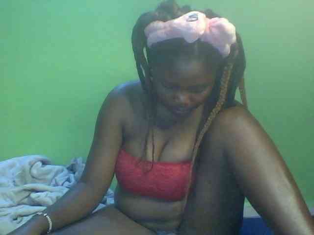Cute-Divah webcam