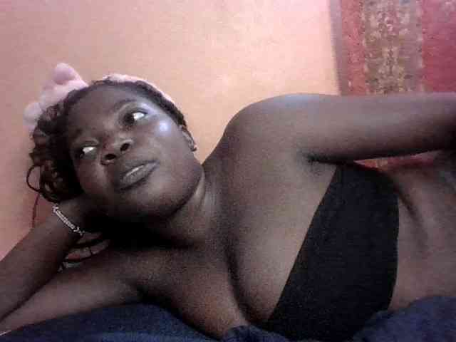 Cute-Divah webcam