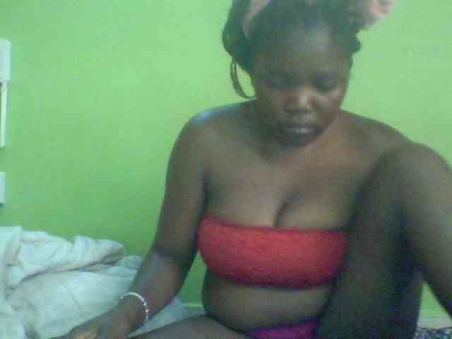 Cute-Divah webcam