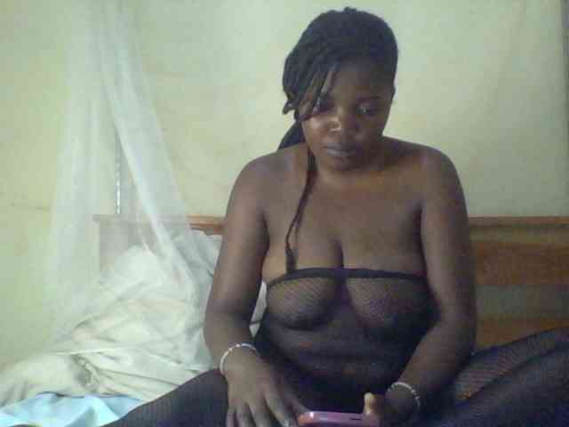 Cute-Divah webcam