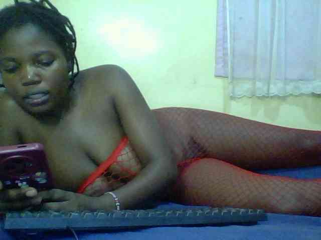 Cute-Divah webcam