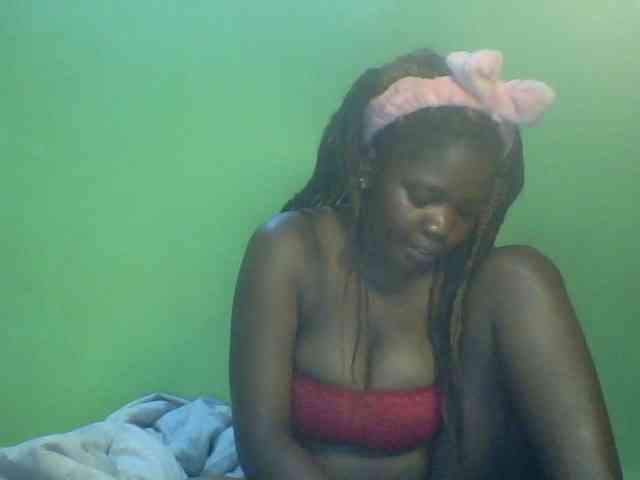 Cute-Divah webcam