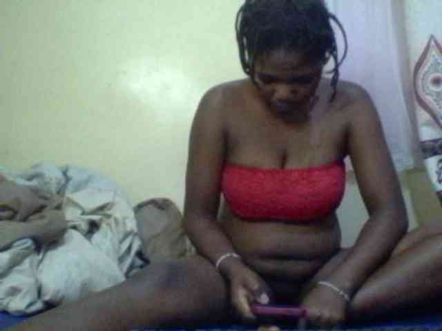 Cute-Divah webcam