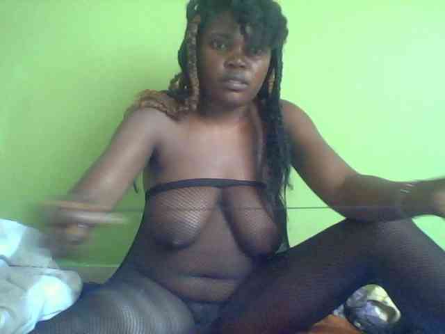 Cute-Divah webcam