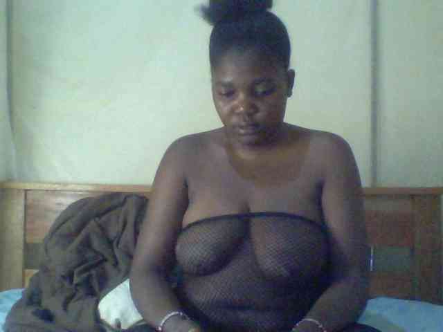 Cute-Divah webcam