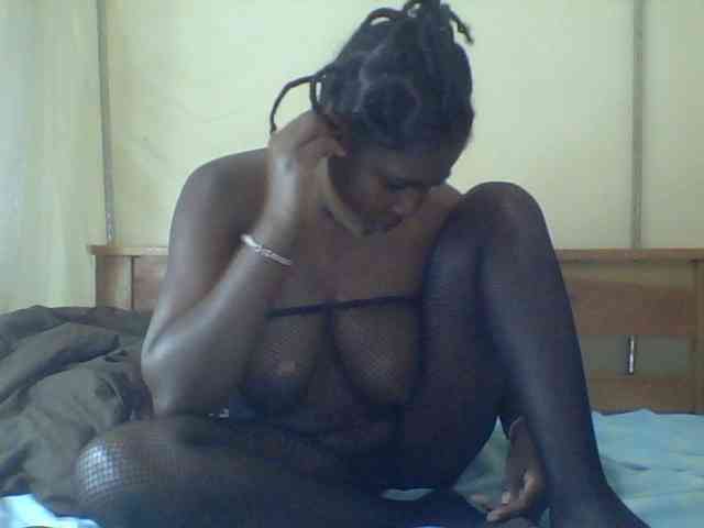 Cute-Divah webcam