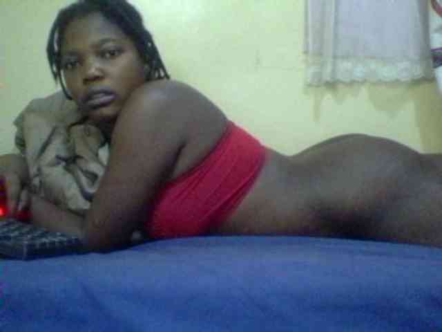 Cute-Divah webcam