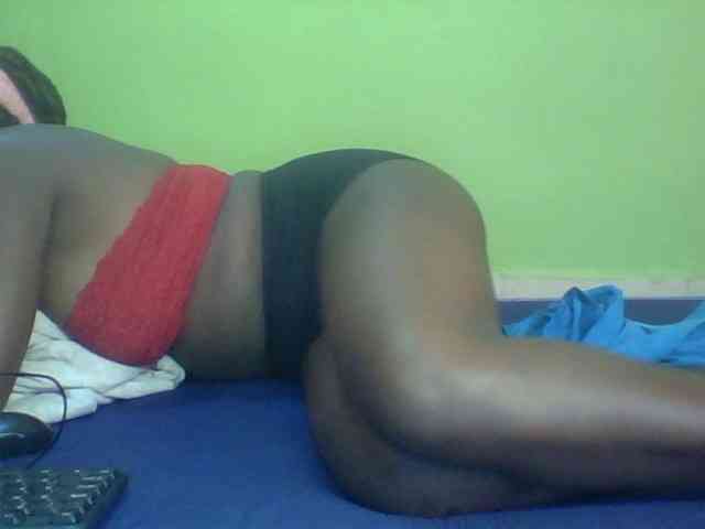 Cute-Divah webcam