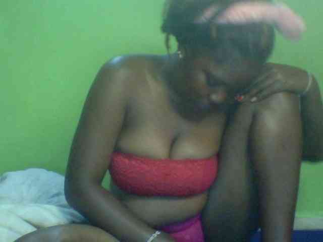 Cute-Divah webcam