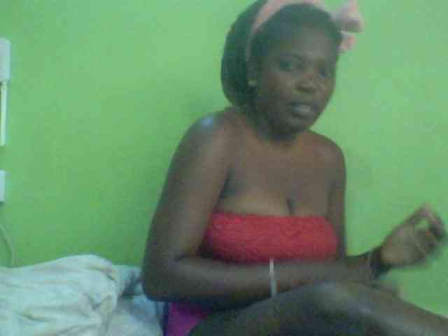 Cute-Divah webcam