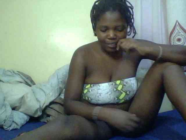 Cute-Divah webcam
