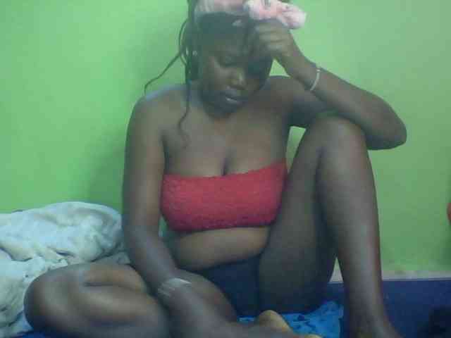 Cute-Divah webcam